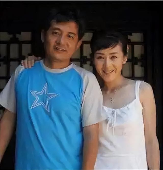 李琳：被前夫一巴掌扇到離婚！二婚嫁世界冠軍，如今生活幸福滋潤