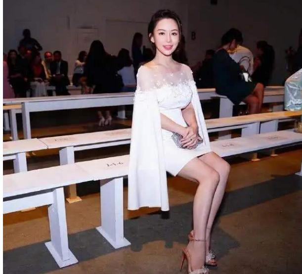 山東美女，打臺(tái)球成為世界冠軍，身家超10億元，40歲還沒(méi)有結(jié)婚