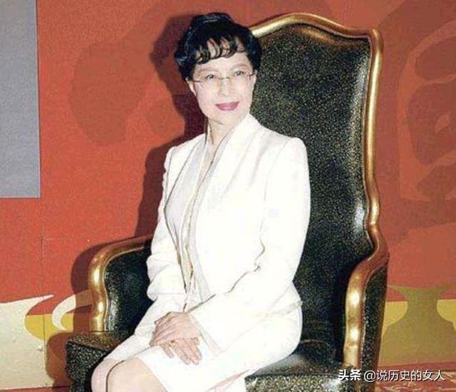 她：亞洲第一艷星，全裸出鏡，當(dāng)過間諜，后成中國衛(wèi)星導(dǎo)航之母