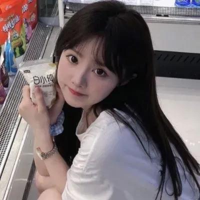 十二星座男喜歡什么樣的女生