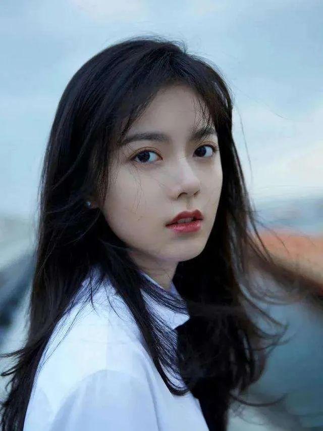 2022最受中國男性追捧的8位女星出爐：個(gè)個(gè)驚艷，最年輕的僅20歲