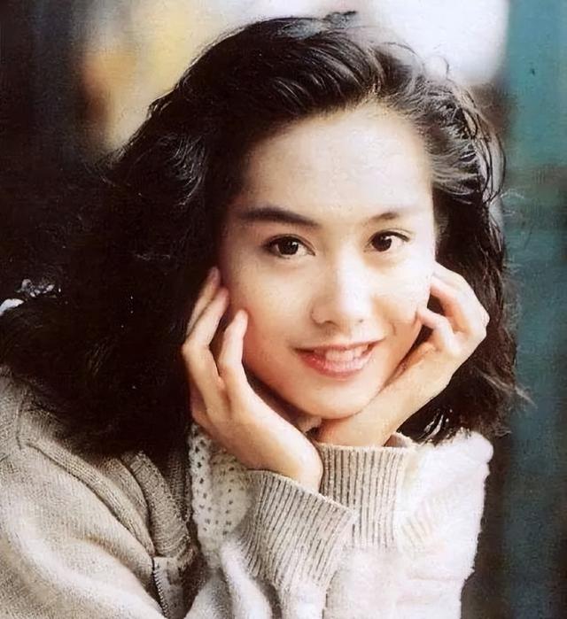 2022最受中國男性追捧的8位女星出爐：個(gè)個(gè)驚艷，最年輕的僅20歲