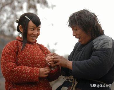 許晴的臀、舒淇的唇、李小冉的胸，這些中年女星性感起來能迷死人