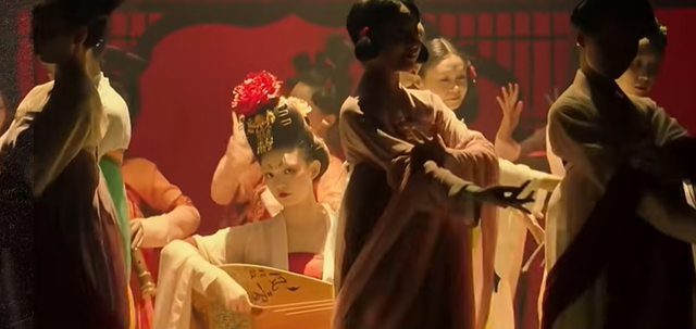 人畜無害的清純美女，正在悄悄變“壞”？這就叫做真正的蛇竭美人