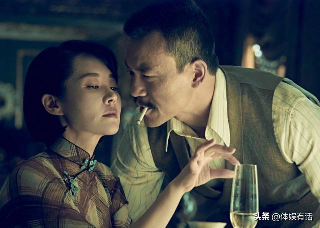 許晴的臀、舒淇的唇、李小冉的胸，這些中年女星性感起來能迷死人