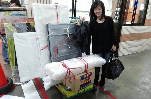 我臺灣人，350萬賣臺北黃金地段房，到成都擺地攤掙500，從不后悔