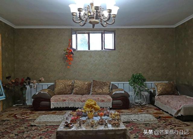 新疆旅游，到回族美女家做客，眼界大開，簡直是女人夢想的天堂