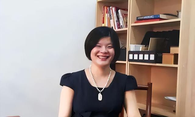 上海85后美女入殮師吳津娜：服務(wù)過75000具尸體，從不參加婚禮