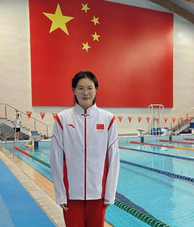 中國游泳史上十大美女，張雨霏傅園慧羅雪娟入選，奧運冠軍嫁教練