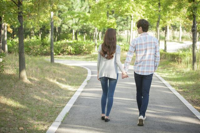 故事：那年，我愛(ài)上了37歲的女人，結(jié)局是幸福的