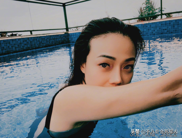 9位港星泳裝比美，溫碧霞李嘉欣火辣比基尼，容祖兒“出水芙蓉”