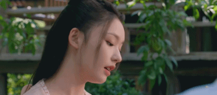 人畜無害的清純美女，正在悄悄變“壞”？這就叫做真正的蛇竭美人