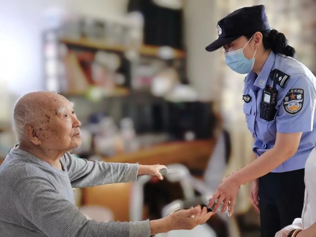 四位北京女警，榜上有名！