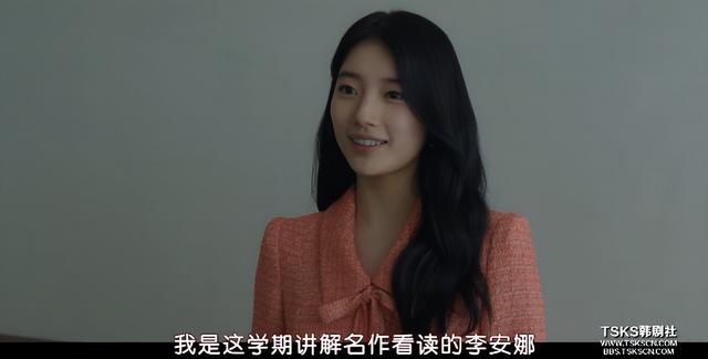 人畜無害的清純美女，正在悄悄變“壞”？這就叫做真正的蛇竭美人