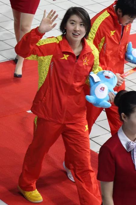 中國游泳史上十大美女，張雨霏傅園慧羅雪娟入選，奧運冠軍嫁教練