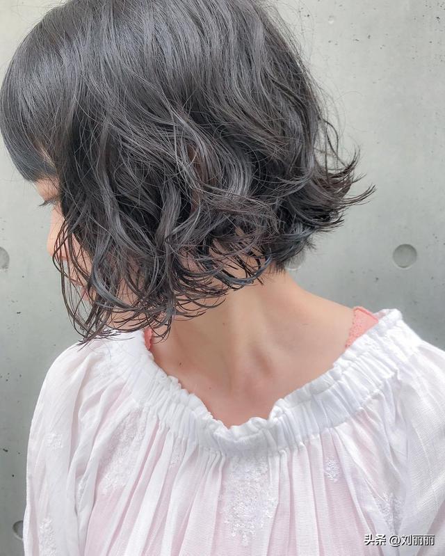 最火女人發(fā)來了，長短都有16款，趕快挑一款吧