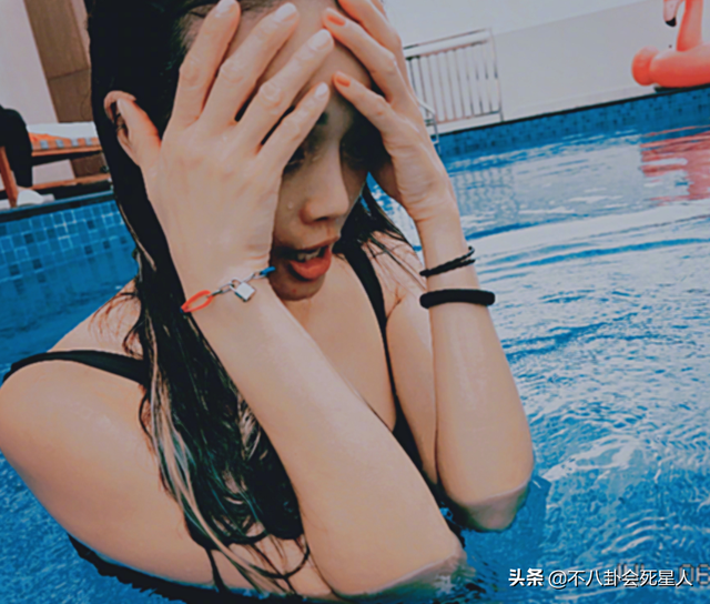 9位港星泳裝比美，溫碧霞李嘉欣火辣比基尼，容祖兒“出水芙蓉”