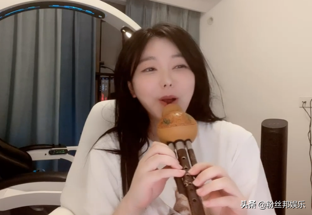 劉飛兒模仿女主播秀身材，體型健碩粉絲不買賬，直言犯不上這樣