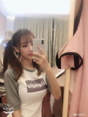美女福利(美女主播南波兒深夜發(fā)福利 這個身材也太好了)