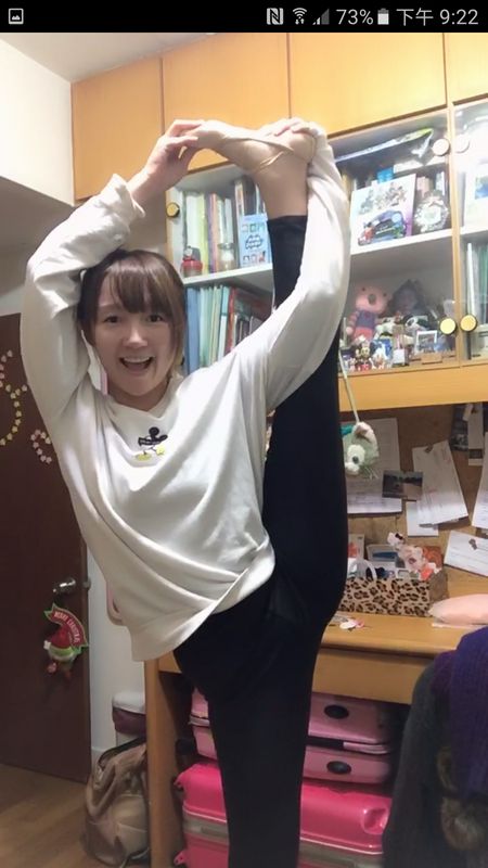 棒球場(chǎng)上的啦啦隊(duì)正妹尤咪Yumi