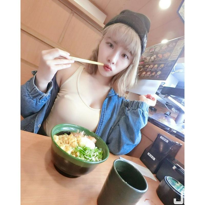 超火辣英文老師Lisa.麗莎！前凸后翹～