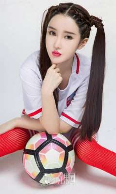 足球?qū)氊愊拿朗仔阒谐?lián)賽一球成名