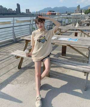 陳0雙電眼與纖細(xì)美腿讓人迷戀