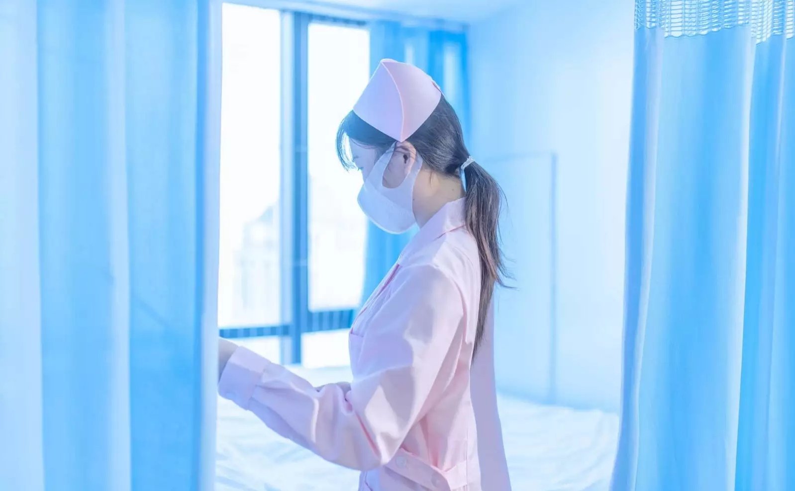 [職業(yè)裝的誘惑]之護士裝