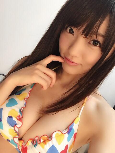 平冢奈菜波濤洶涌的私房照誘惑寫(xiě)真圖