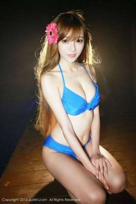 【圖文】在咖啡廳調(diào)教宅男女神小茉莉