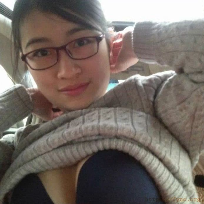 最愛眼鏡妹性感圖片 2023062501