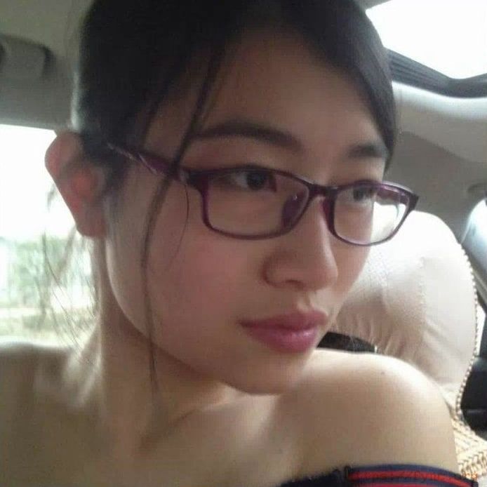最愛眼鏡妹性感圖片 2023062501