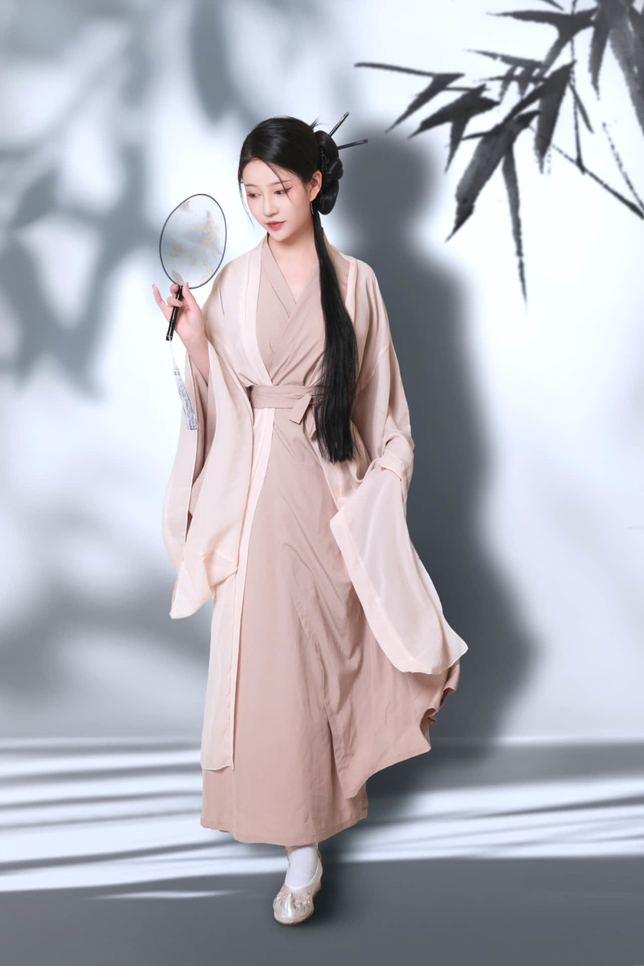 古風(fēng)中兩點(diǎn)憂傷