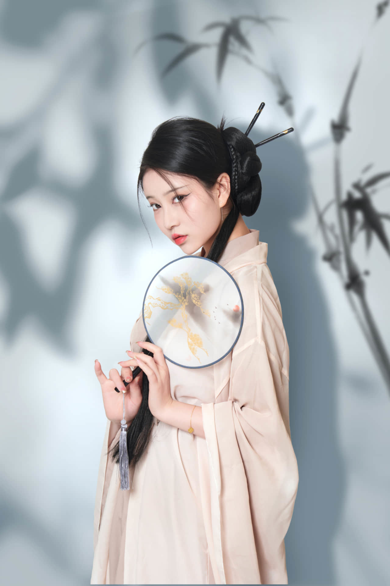 古風(fēng)中兩點(diǎn)憂傷