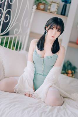 霜月 綠衣
