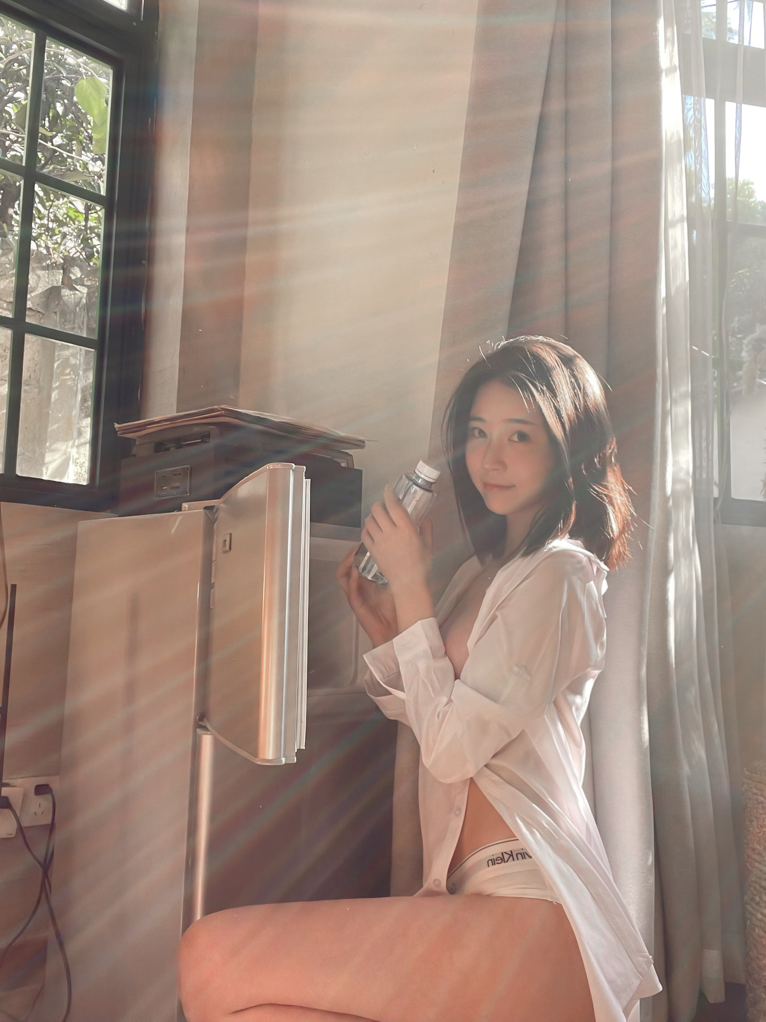 風(fēng)情萬種大美女