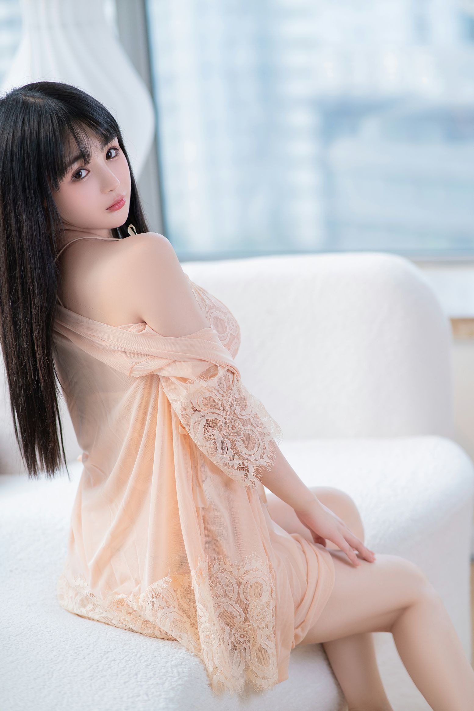 桜井寧寧 人妻睡衣