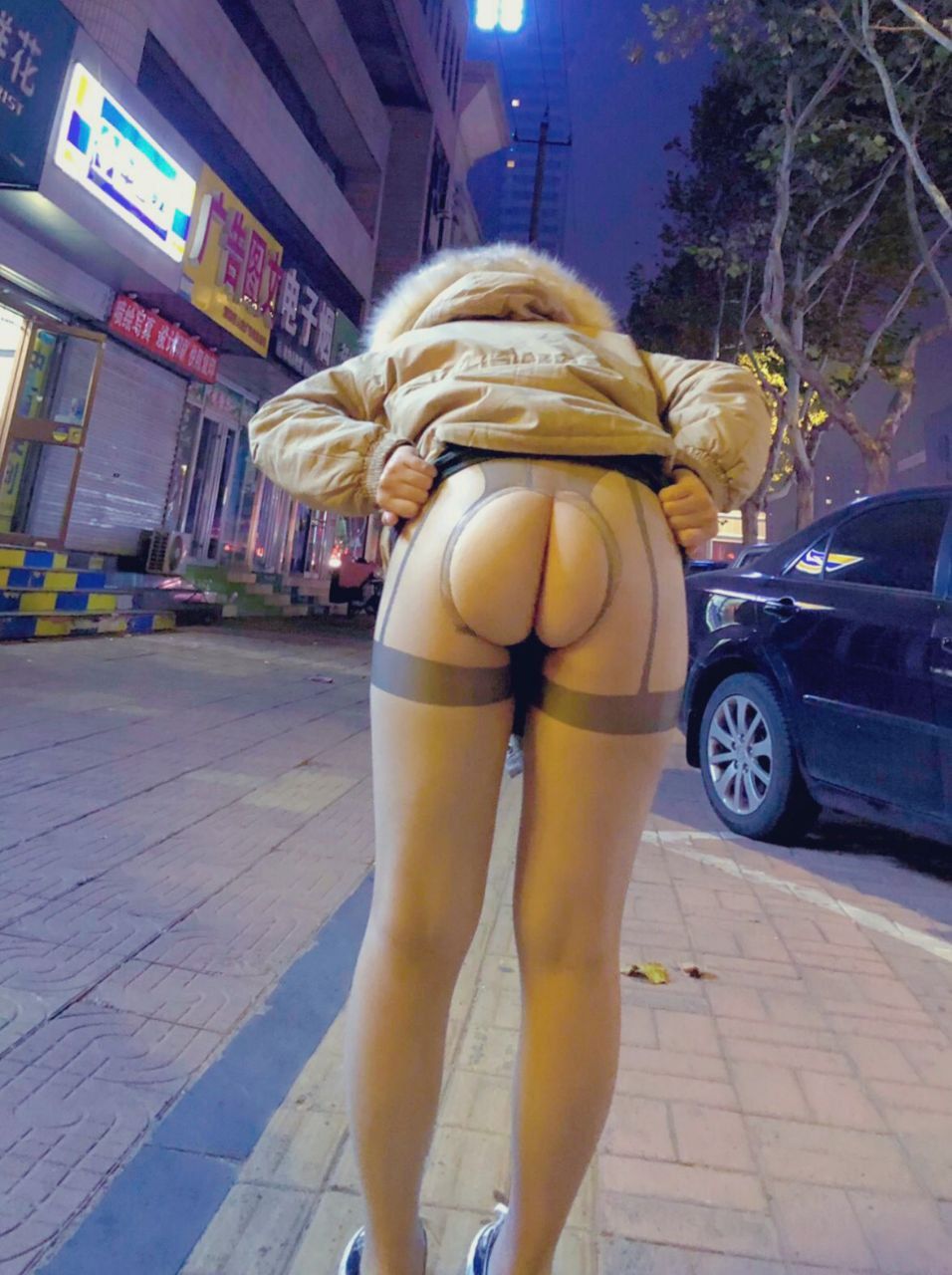 那大大的膽子，那淫蕩的心兒！20230810
