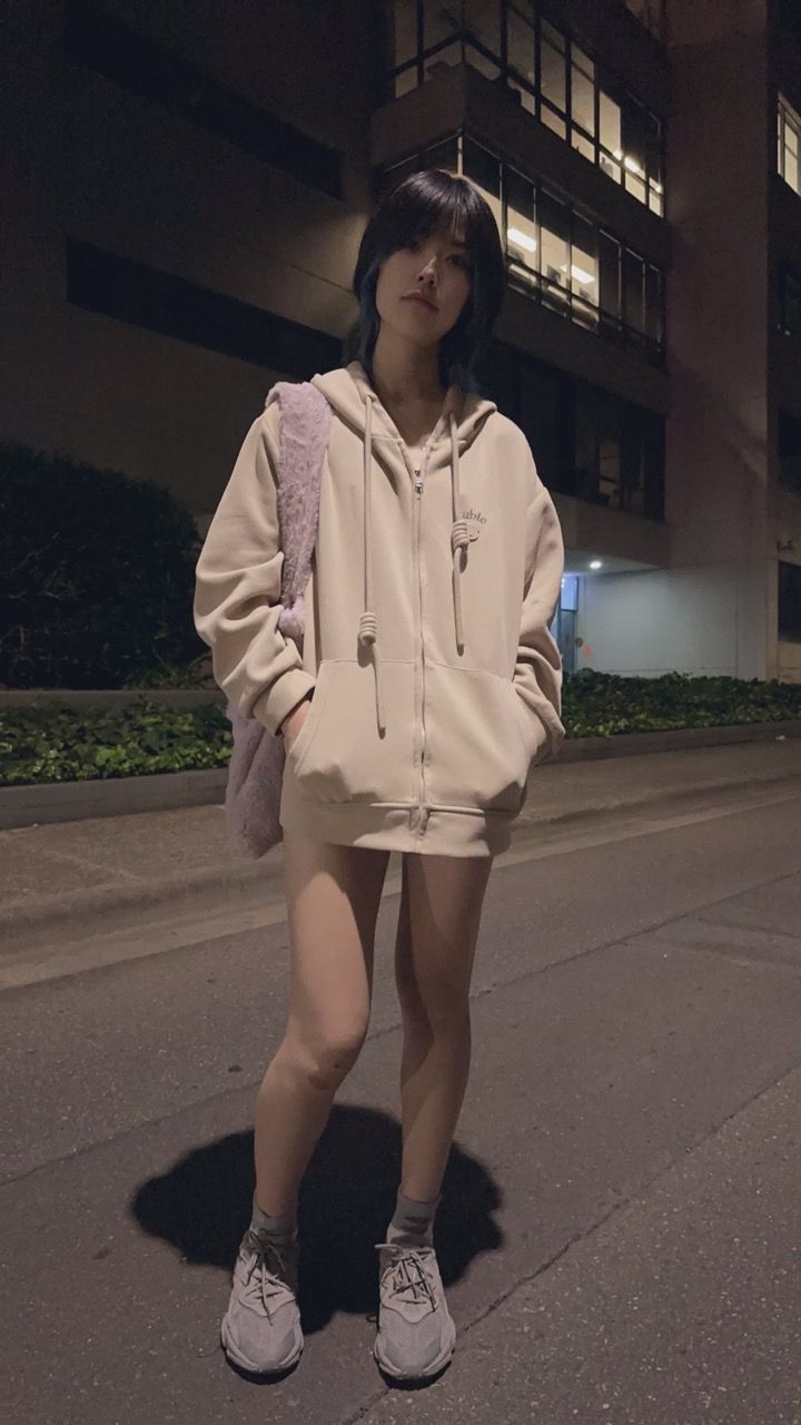 愛(ài)笑的極品貧乳學(xué)生妹