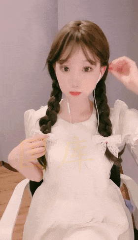 國產(chǎn)小姐姐的芳菲斗艷圖片2023081001