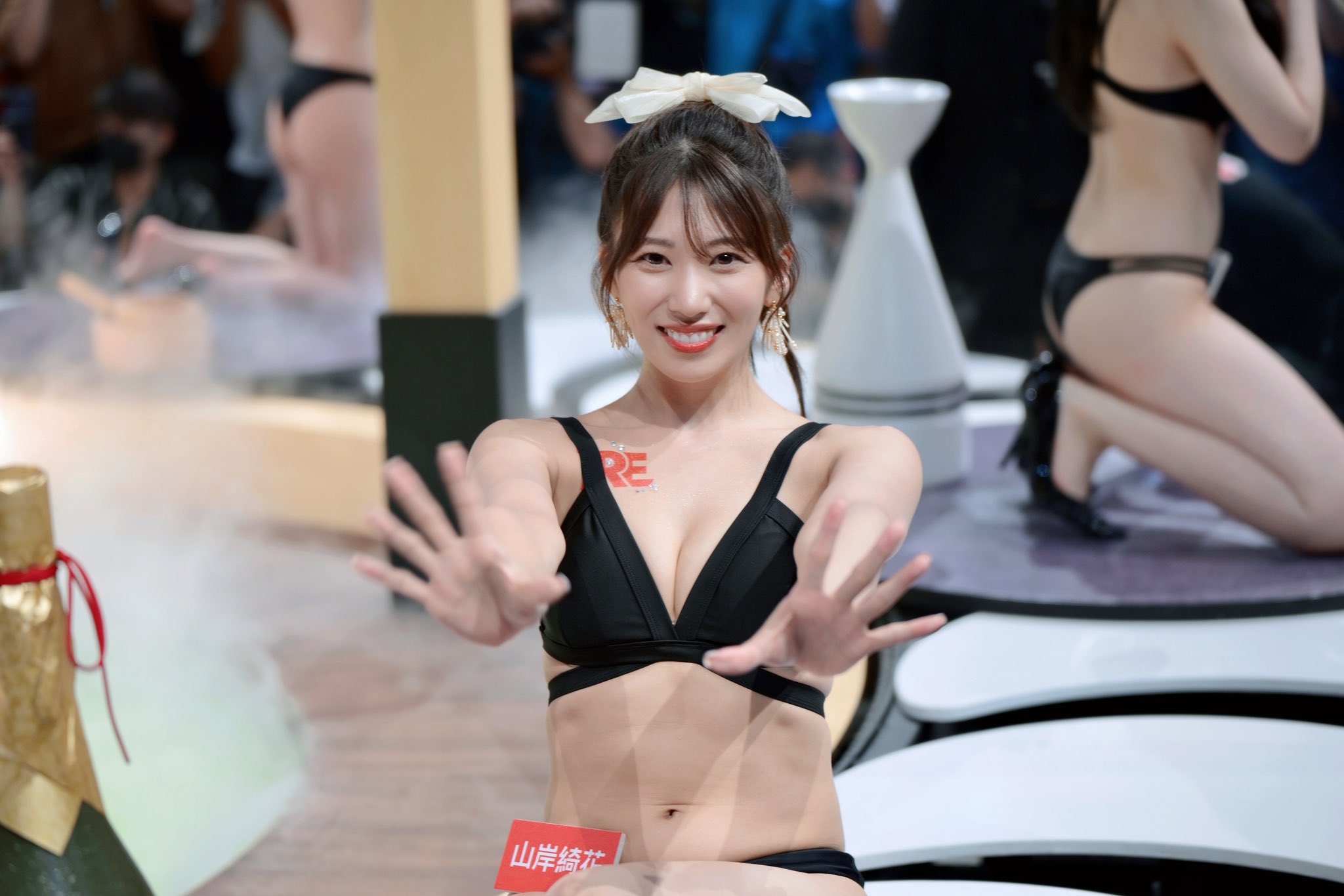 臺(tái)北成人展上漂亮的日本AV女優(yōu)