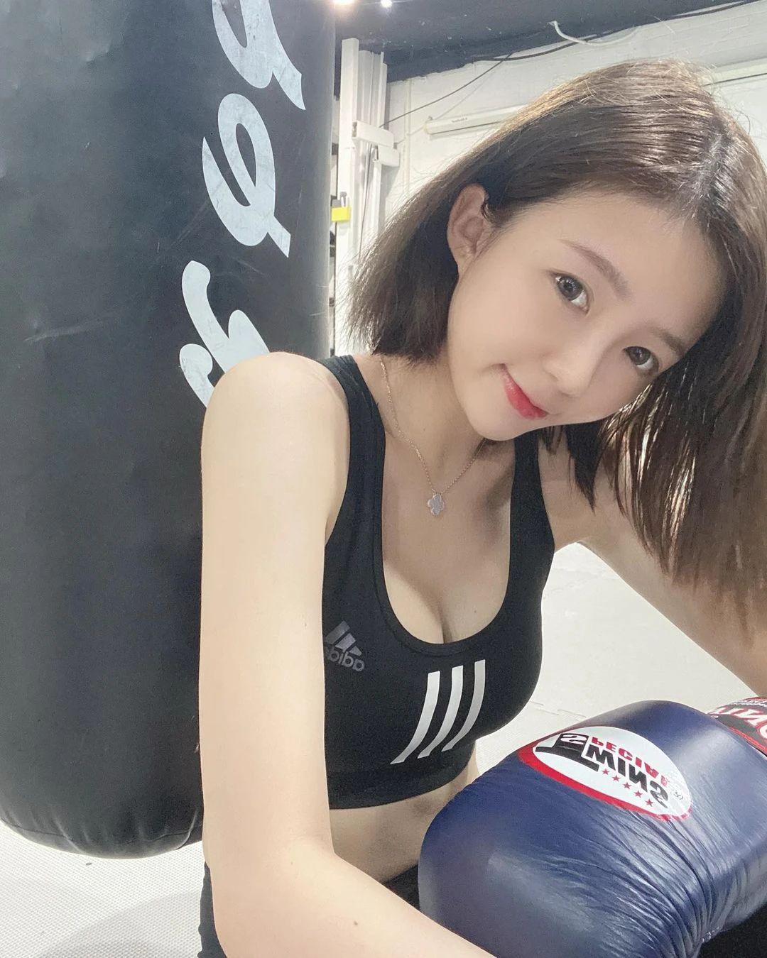 又大又可愛！臺(tái)妹妮妮子狂撩粉絲心