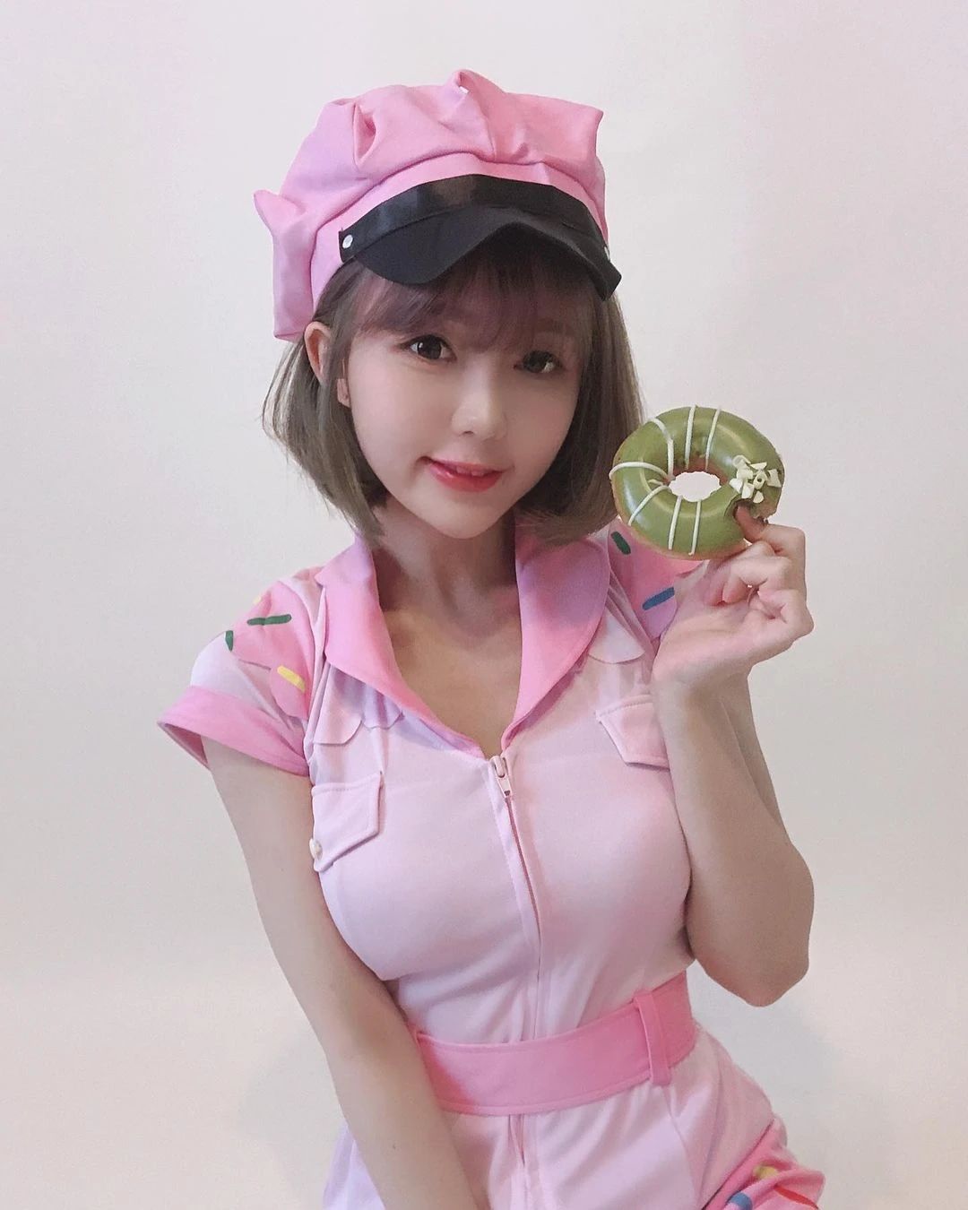 又大又可愛！臺(tái)妹妮妮子狂撩粉絲心