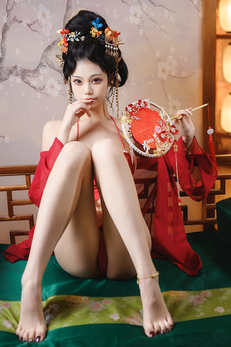 美女蜜汁貓裘甜美容顏?zhàn)屓穗y以忘懷