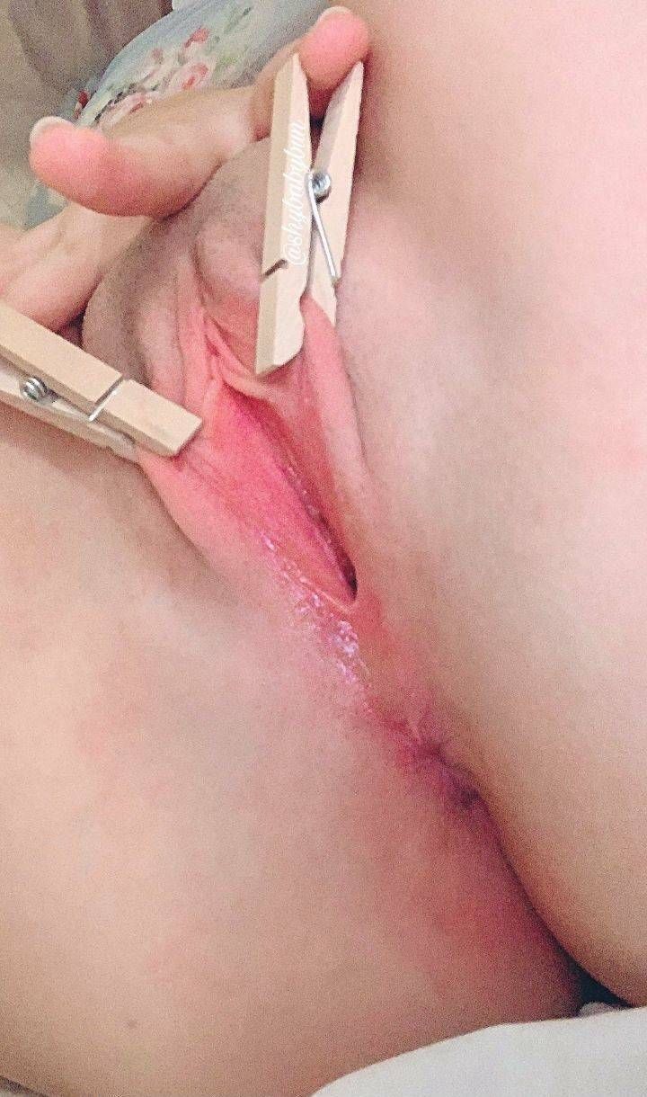 來啊，快活吧！美腿，美胸，美穴看個夠吧！