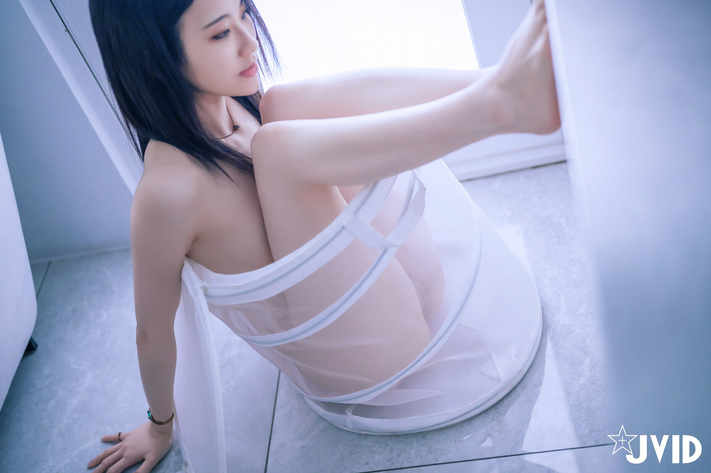 白嫩可愛看一眼就會(huì)秒硬