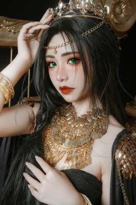 意境唯美妹子?jì)赡?>
                                    </div>
                                    <div   id=