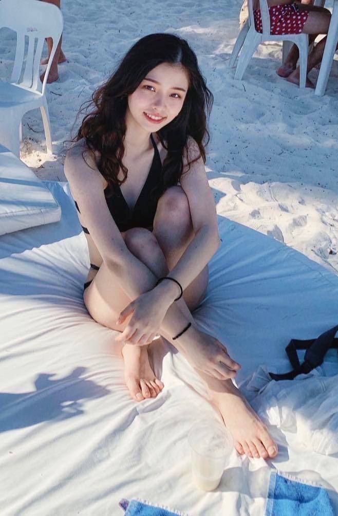 電報(bào)反差群里收集的反差婊 20231017