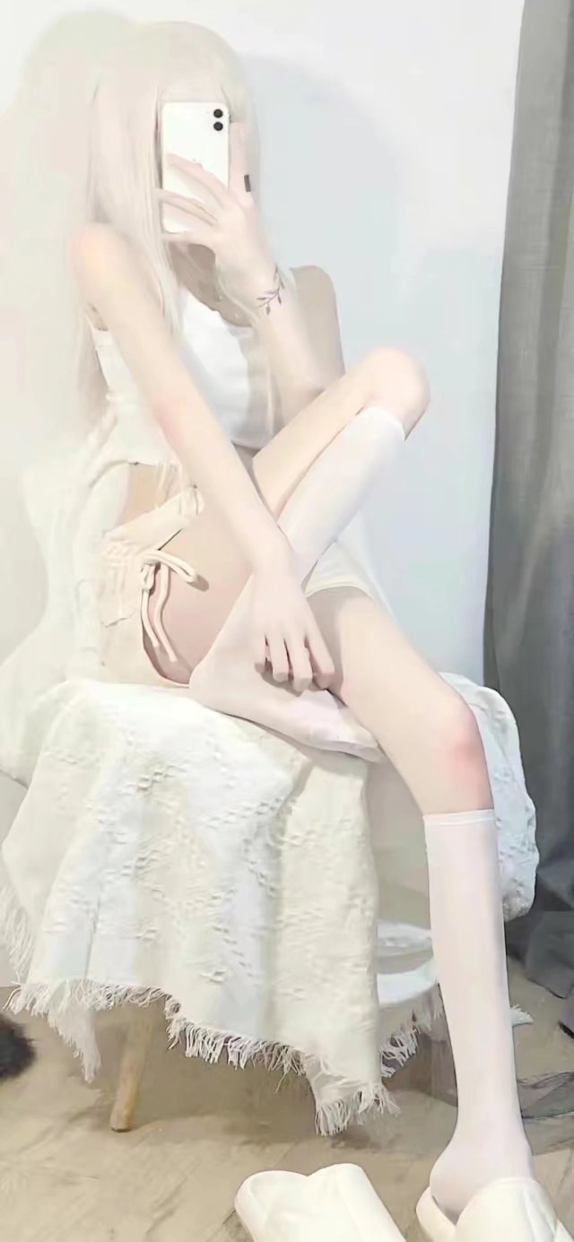 發(fā)點(diǎn)美圖祝大家節(jié)日快樂(lè)