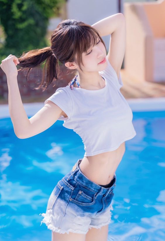 收集那些非常養(yǎng)眼的妹子圖